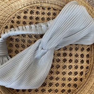 Cute Shiny Silver Old Navy Wrap Headband